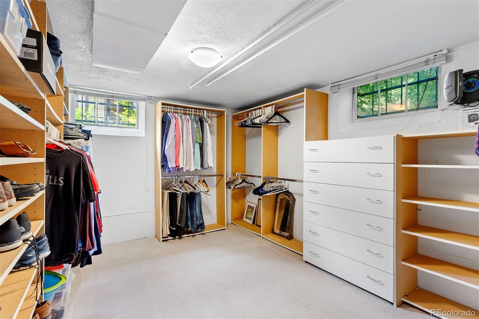 1040 S Elizabeth Street