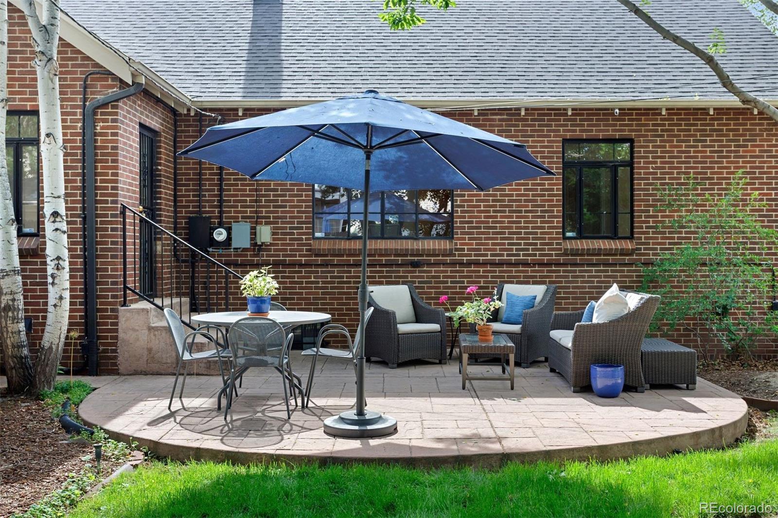 1040 S Elizabeth Street