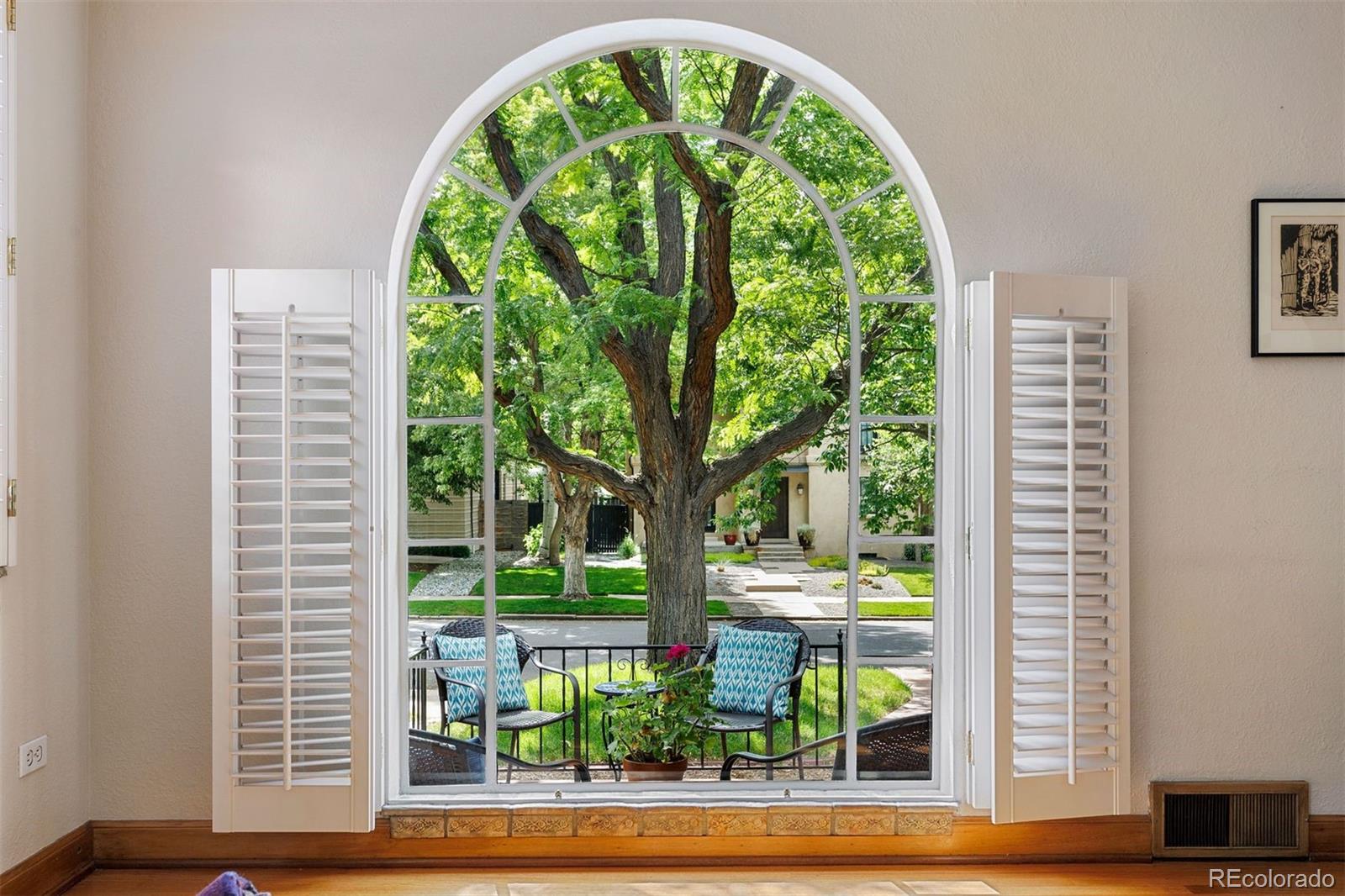 1040 S Elizabeth Street