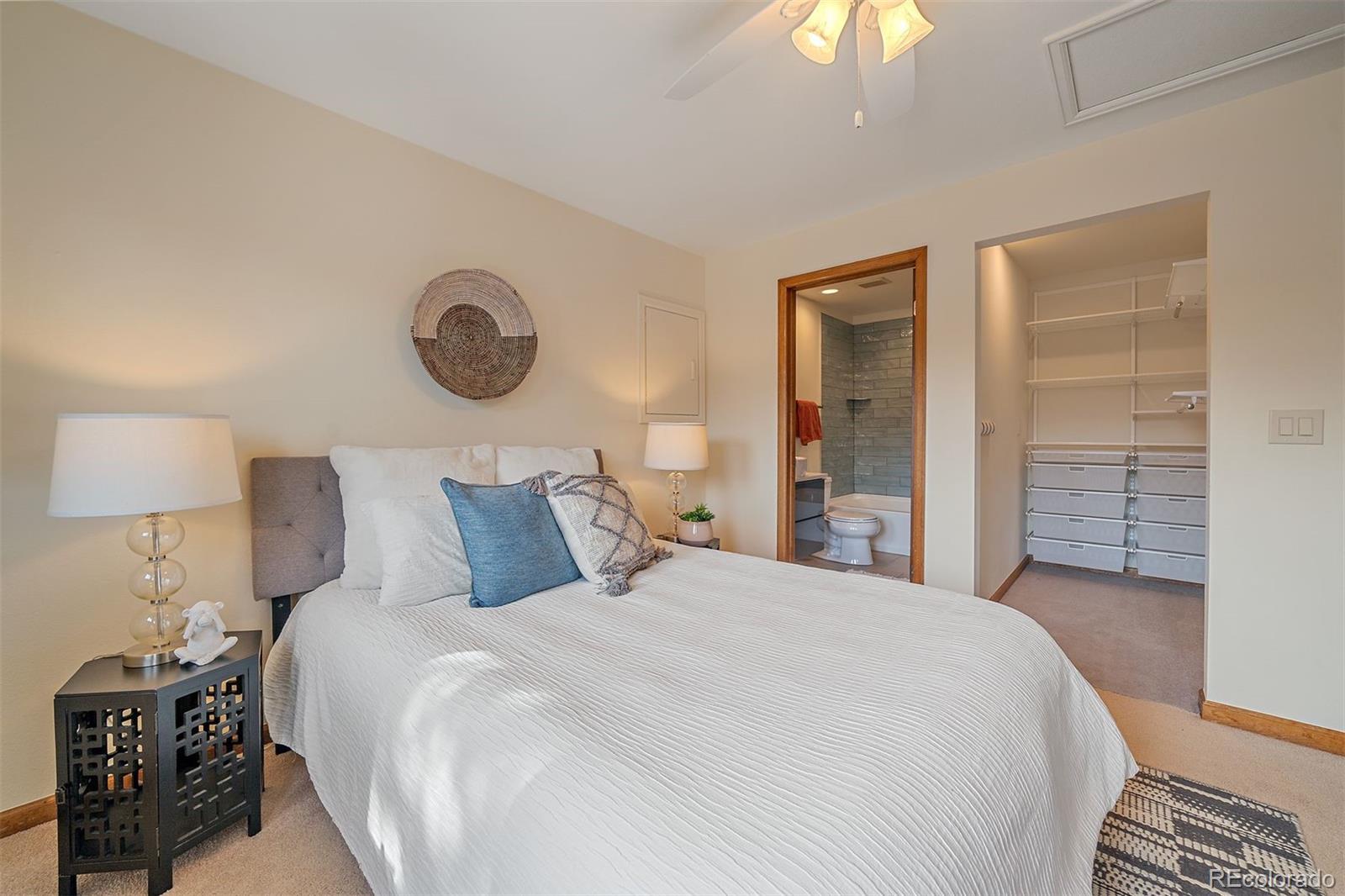 6516 S Garfield Court