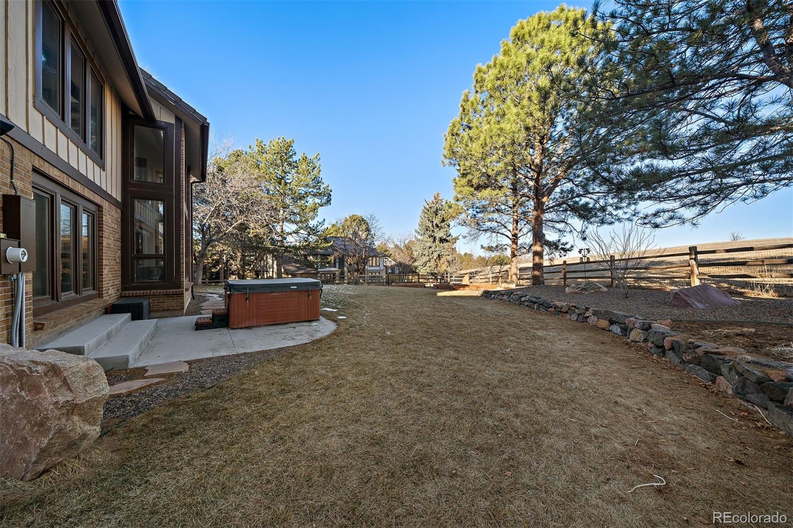 6516 S Garfield Court