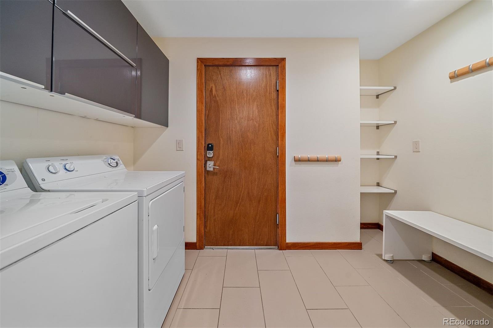 6516 S Garfield Court