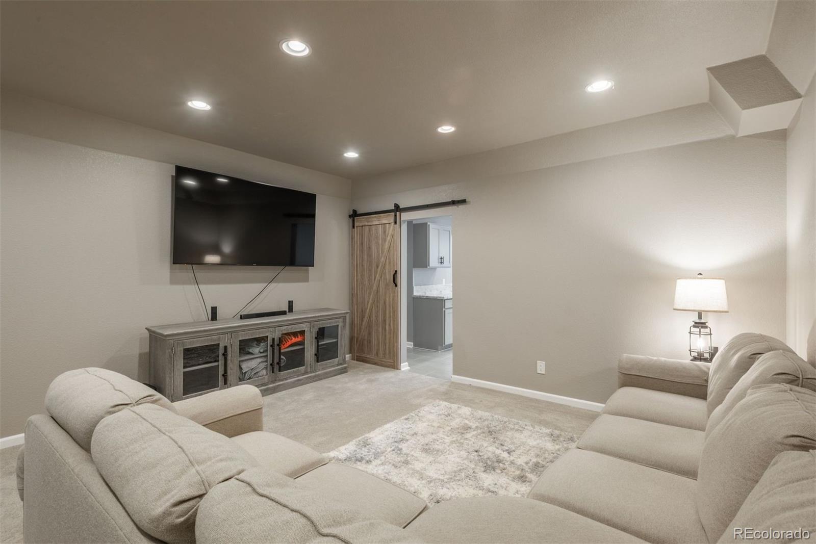23130 E Del Norte Circle