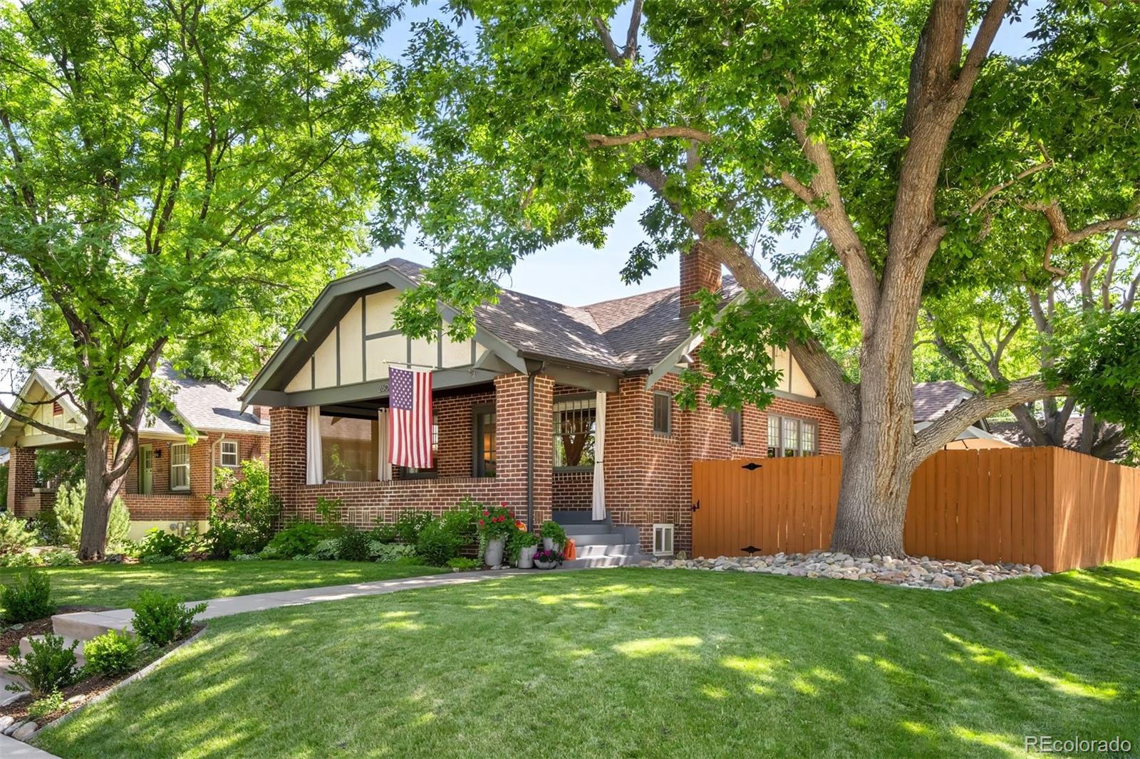 2604 Elm Street