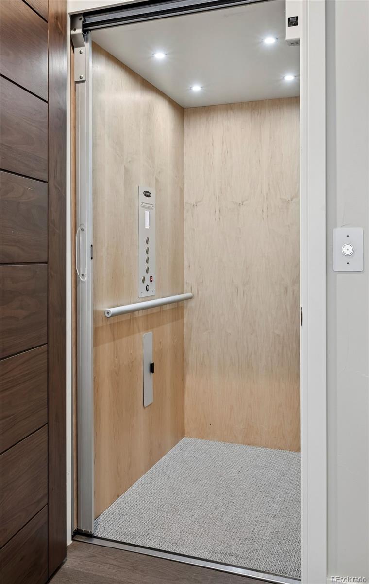 525 Columbine Street