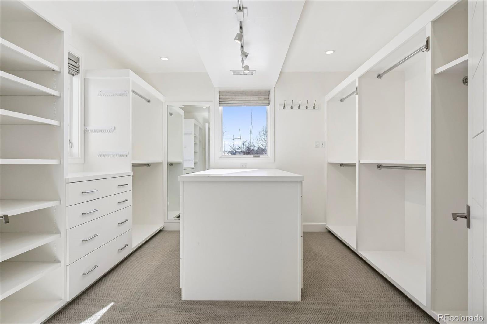 525 Columbine Street