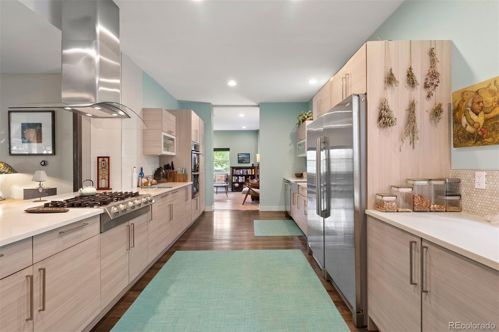 2131 S Columbine Street