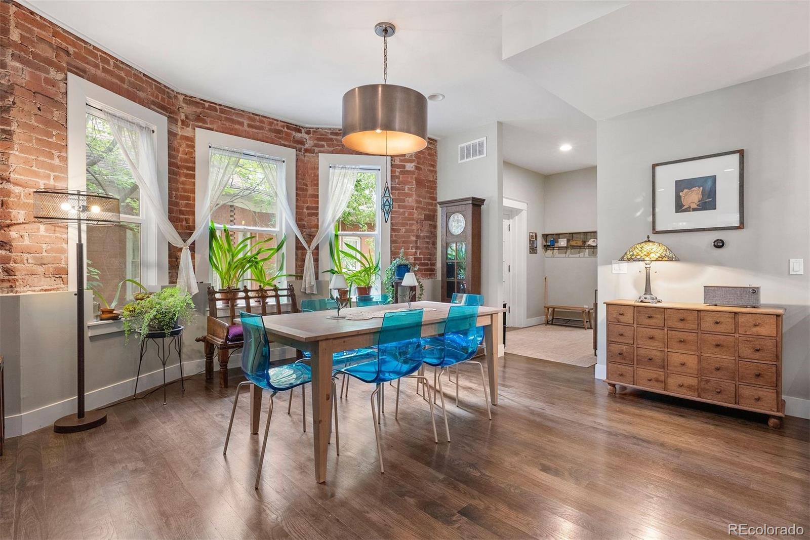 2131 S Columbine Street