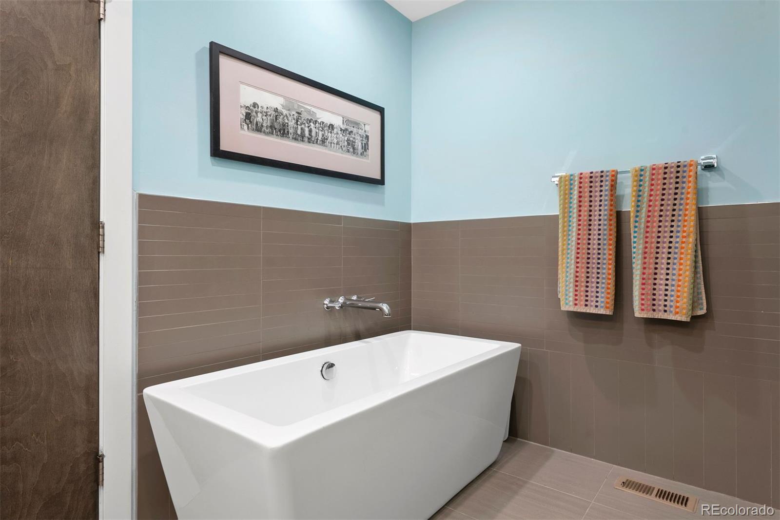 2131 S Columbine Street