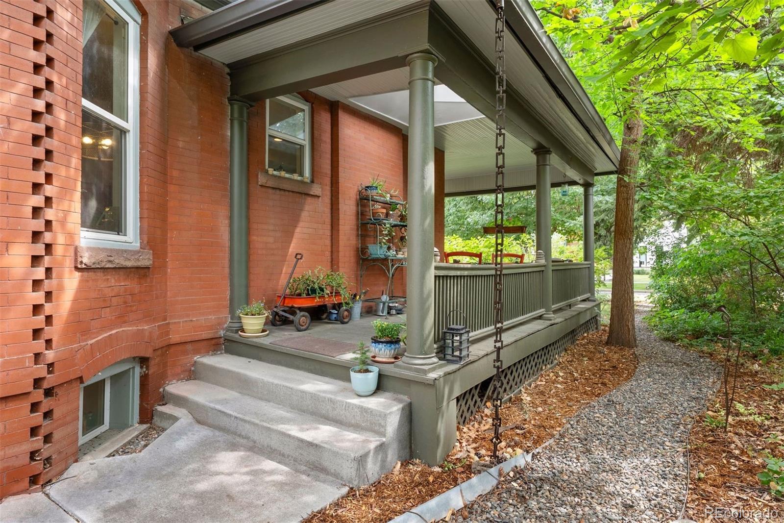 2131 S Columbine Street