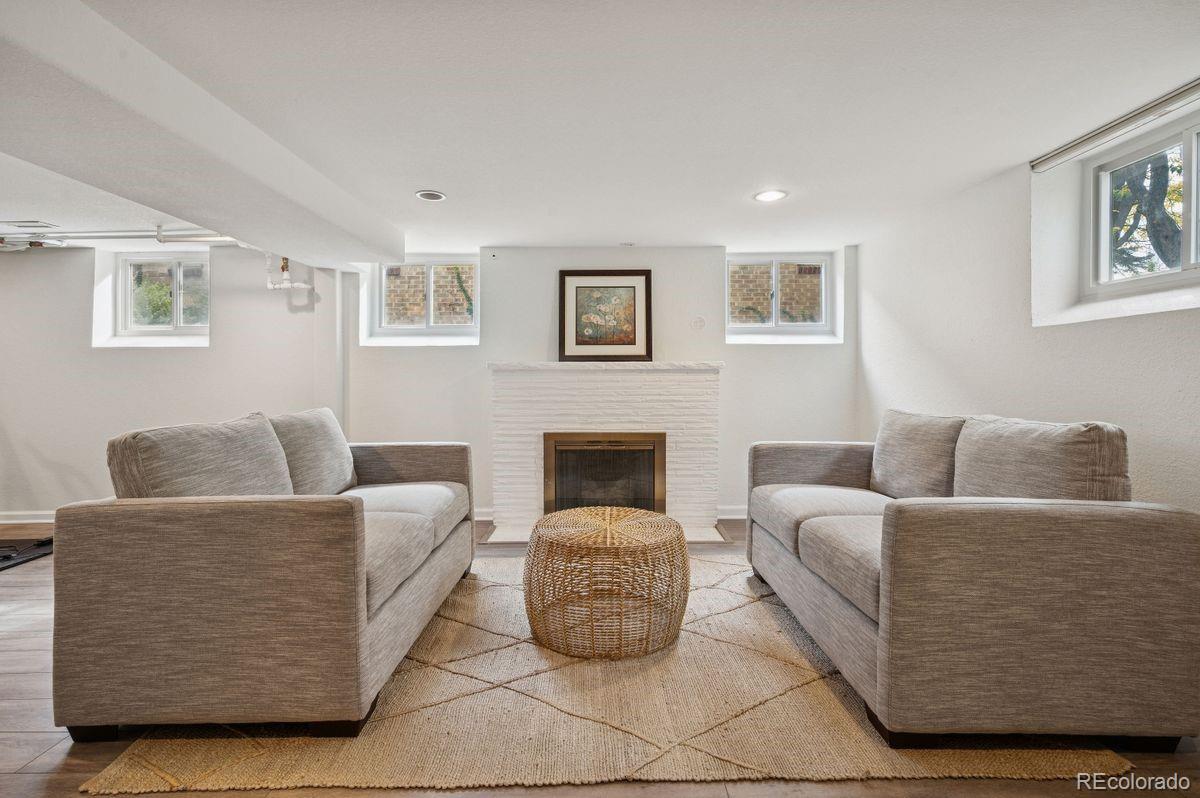 710 S Elizabeth Street