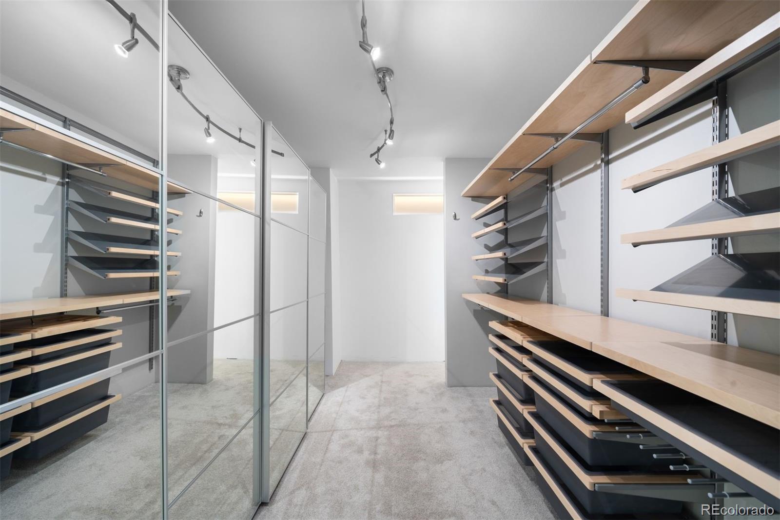 1777 Larimer Street Unit: 710