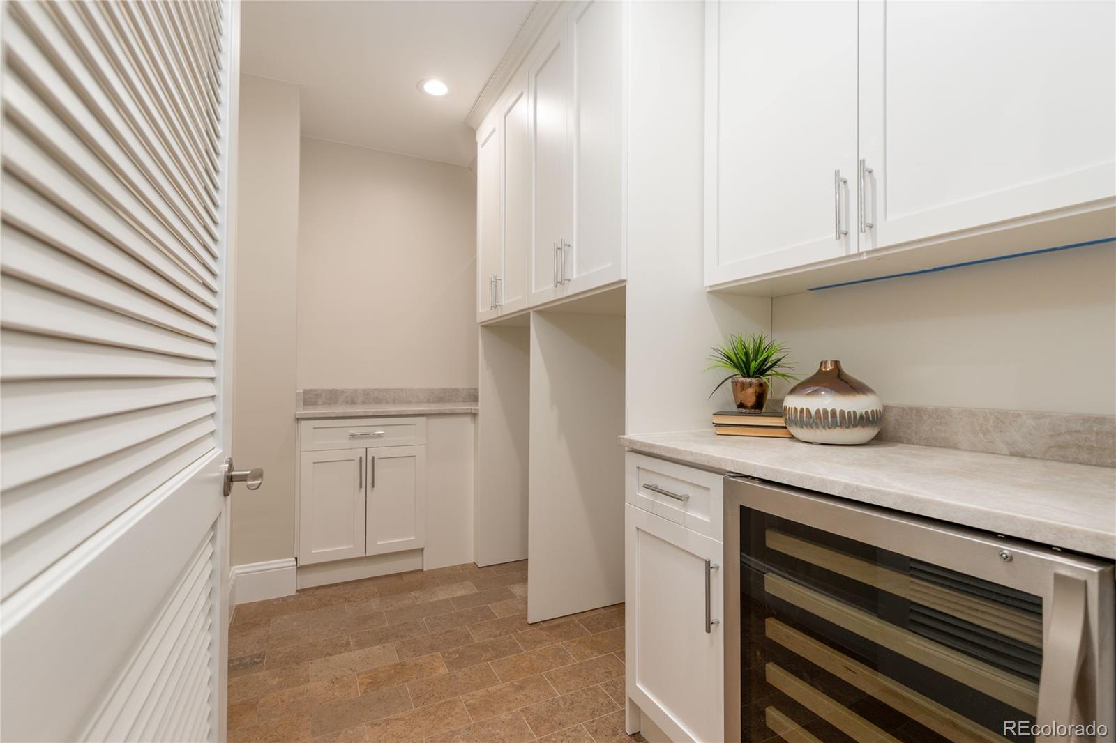 5455 Landmark Place Unit: 918