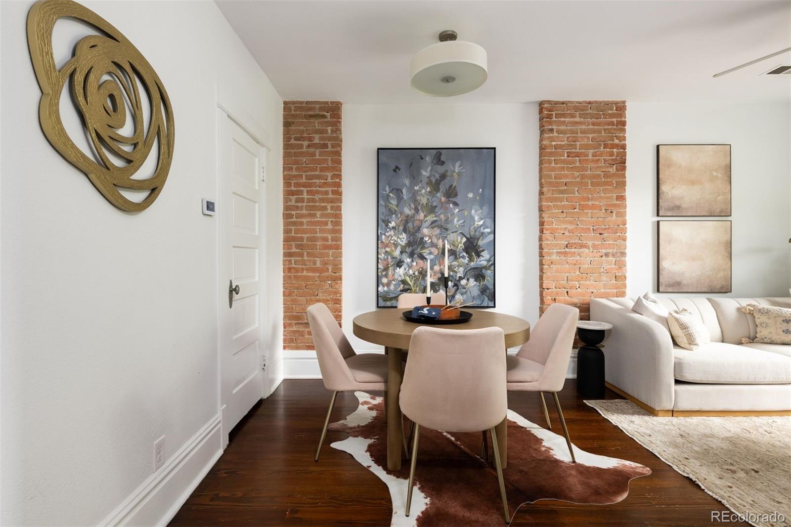 1729 N Marion Street Unit: 201