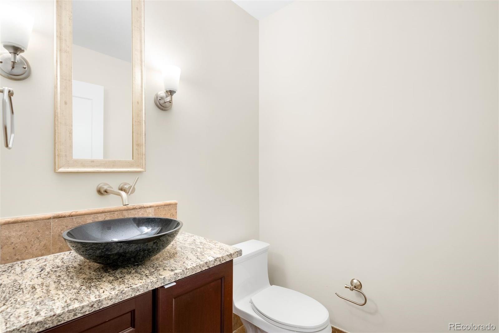 5455 Landmark Place Unit: 409