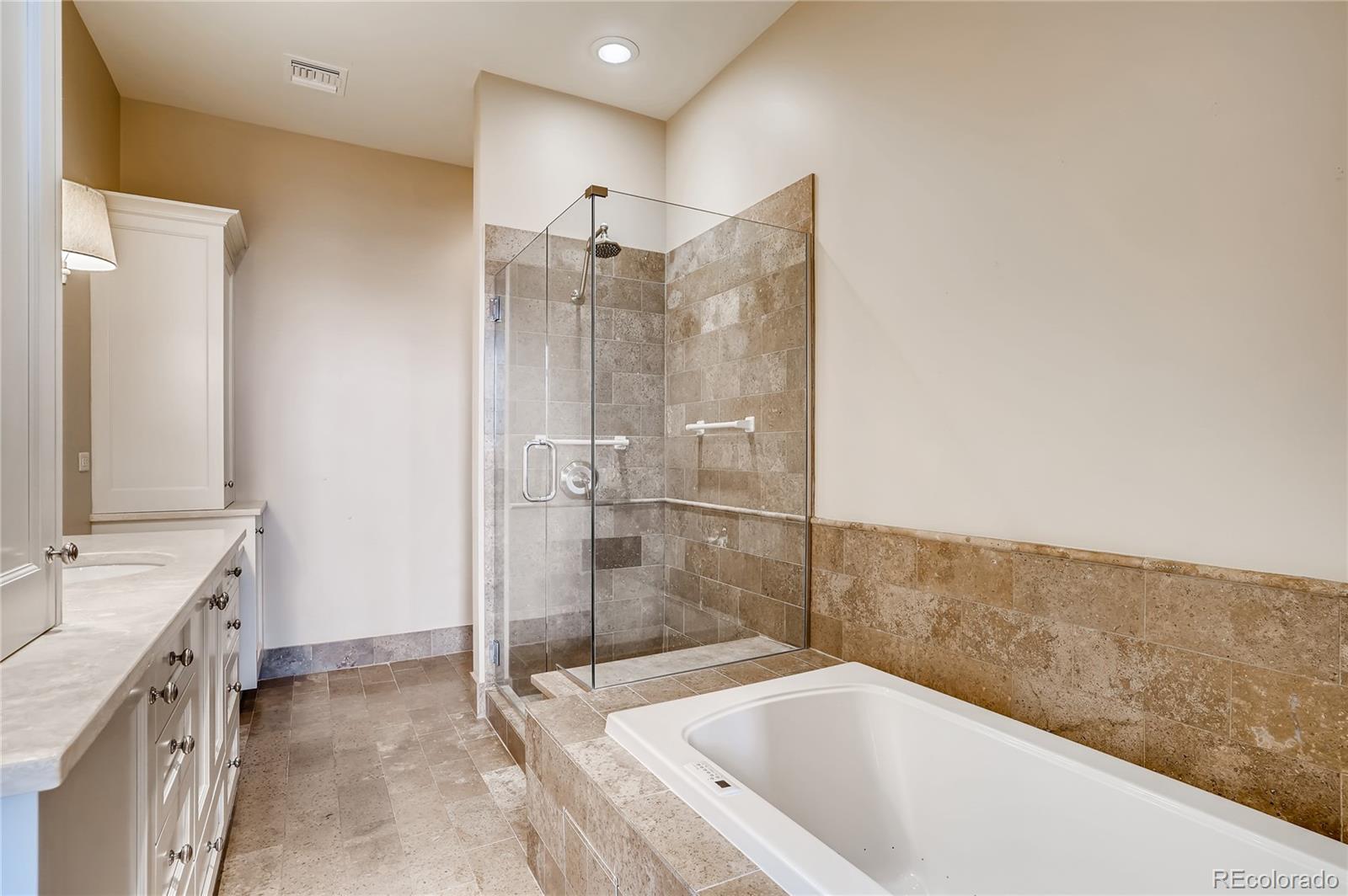 5455 Landmark Place Unit: 409