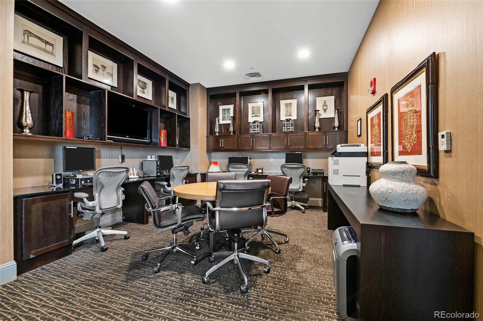 5455 Landmark Place Unit: 409