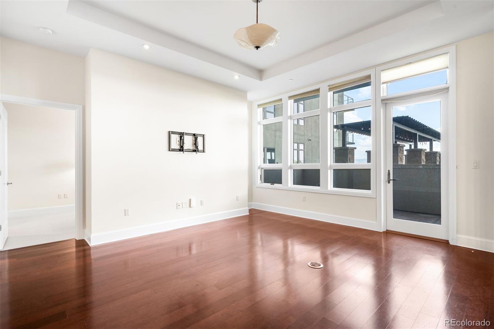 5455 Landmark Place Unit: 409