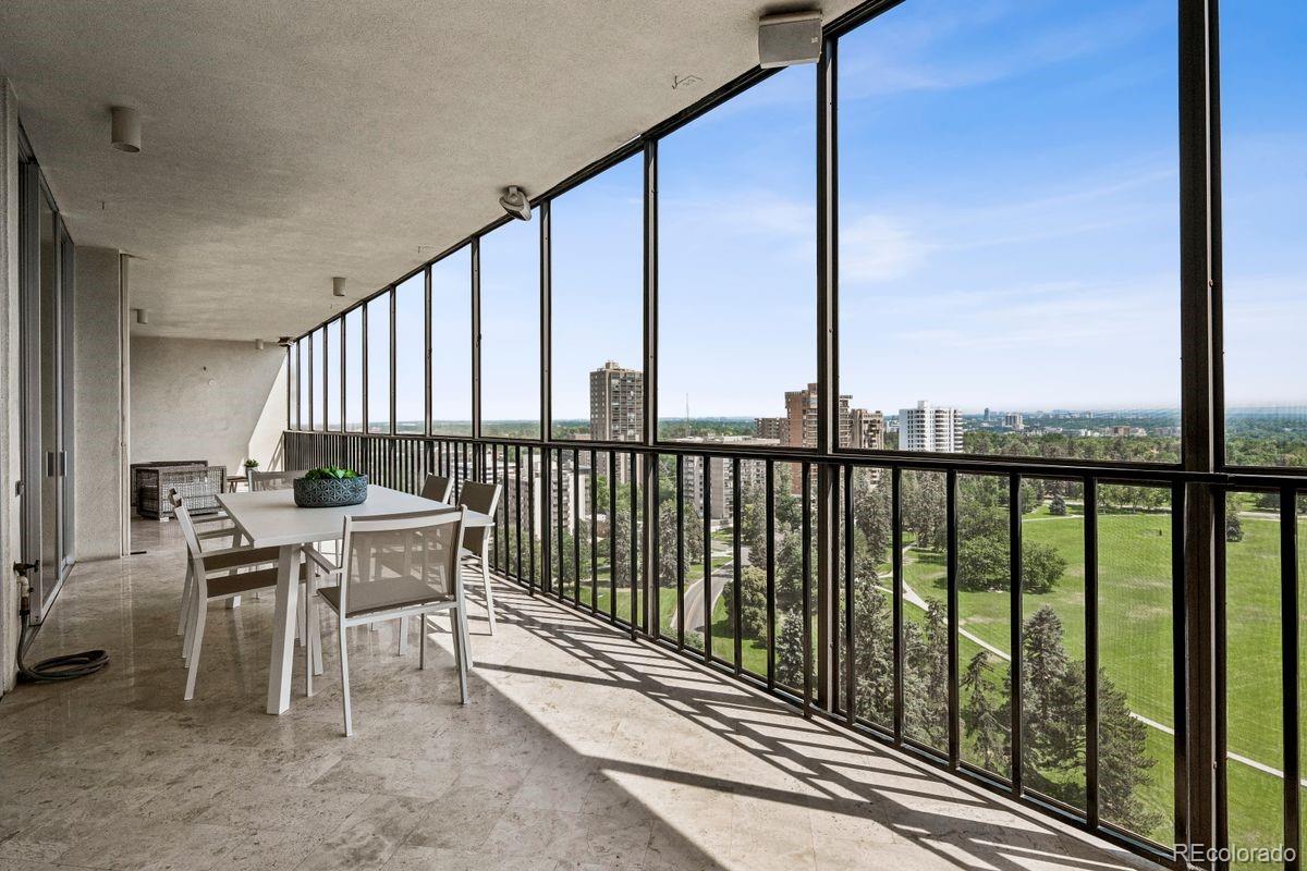 1201 N Williams Street Unit: 17A