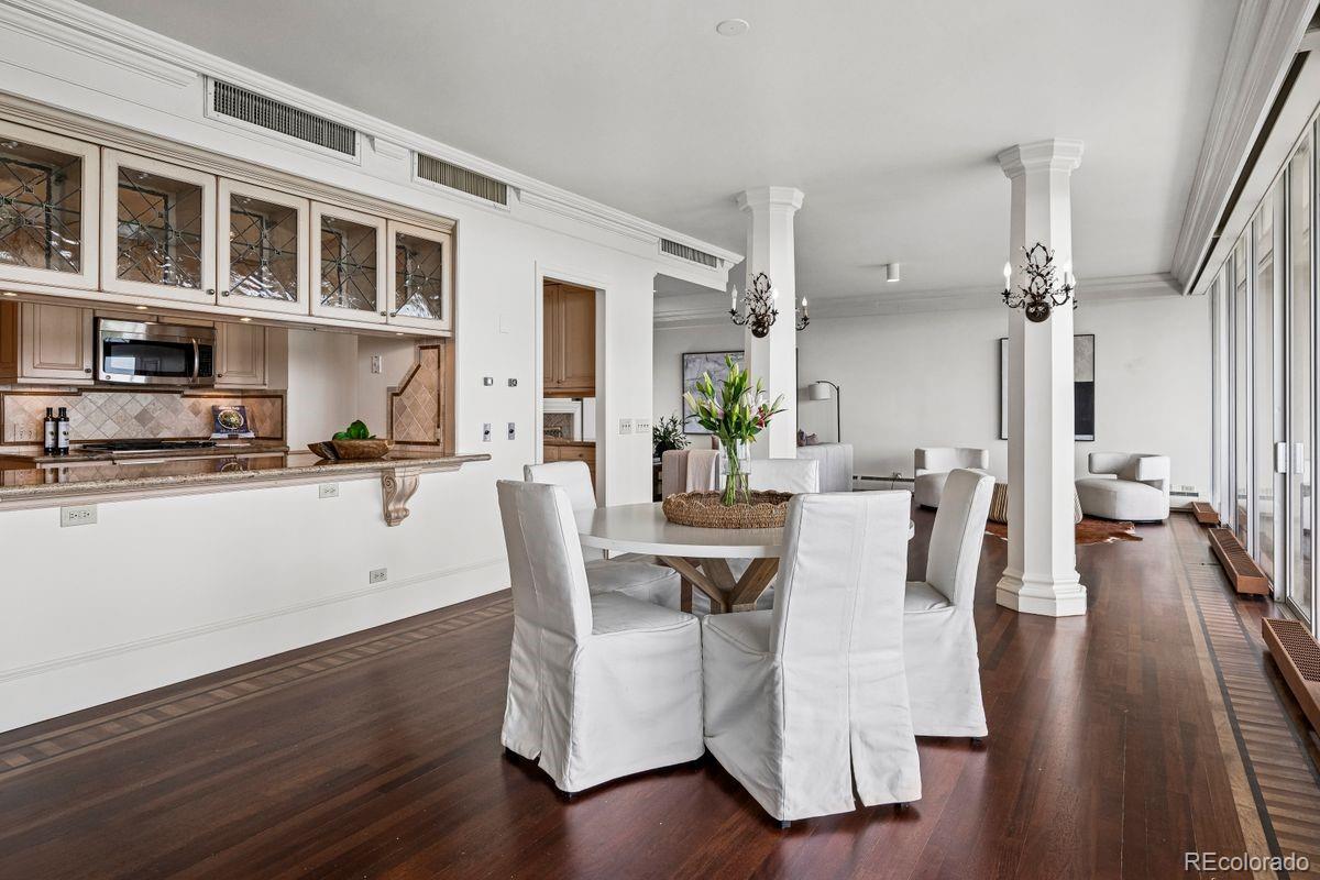 1201 N Williams Street Unit: 17A