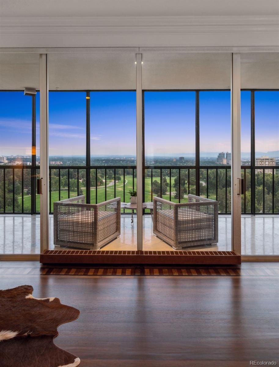 1201 N Williams Street Unit: 17A