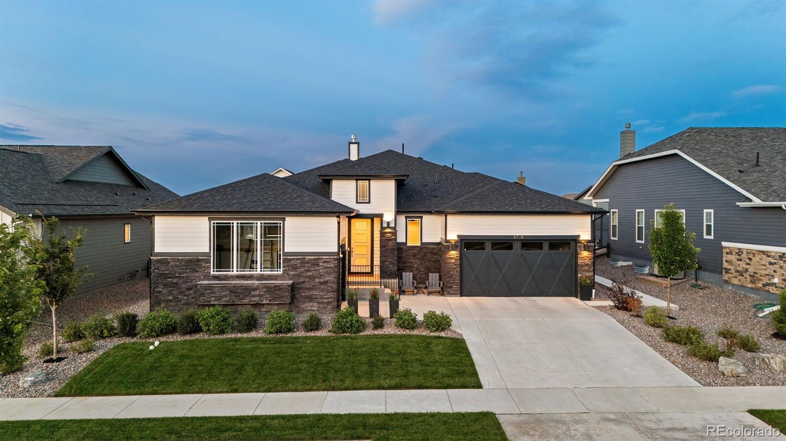 8758 S Quatar Street