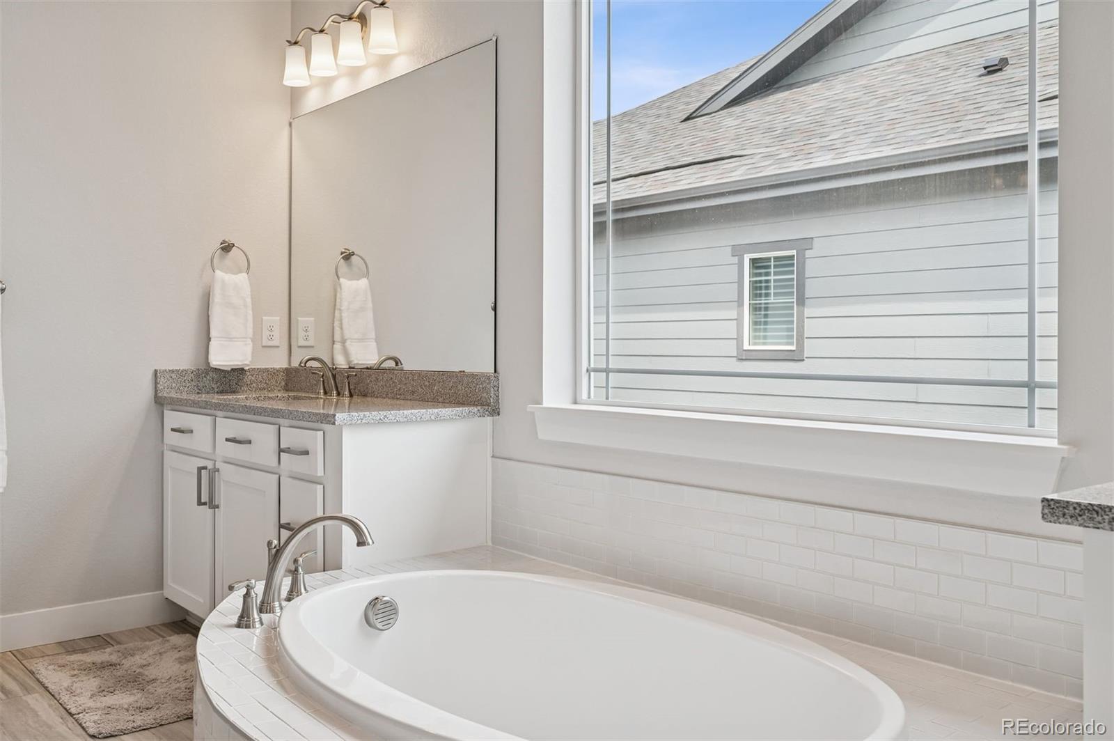 8758 S Quatar Street