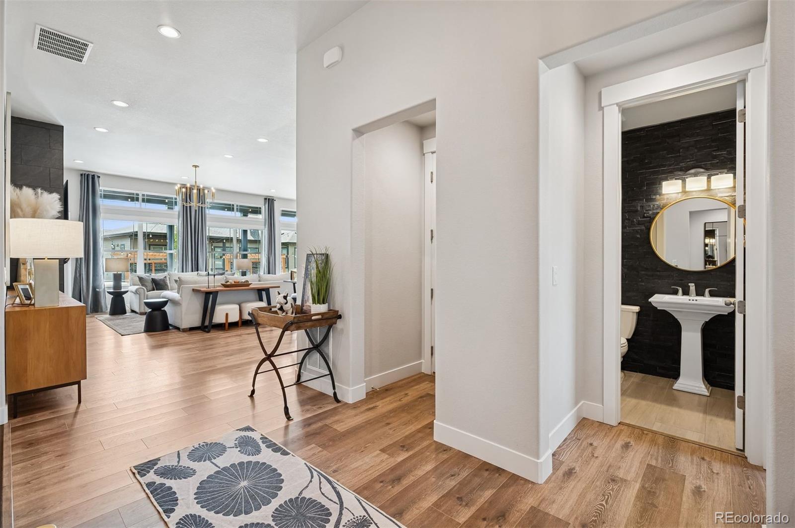 8758 S Quatar Street