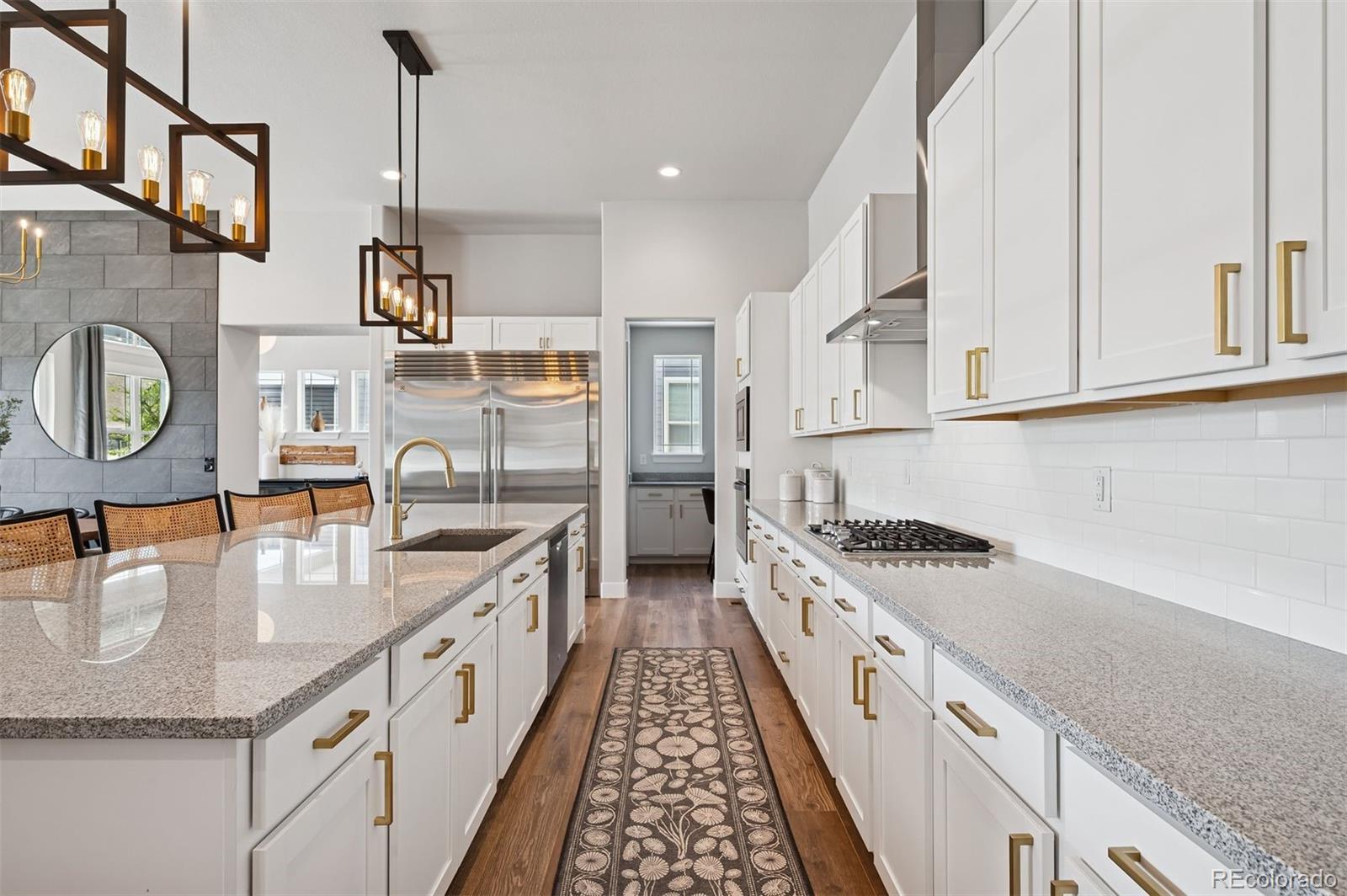 8758 S Quatar Street