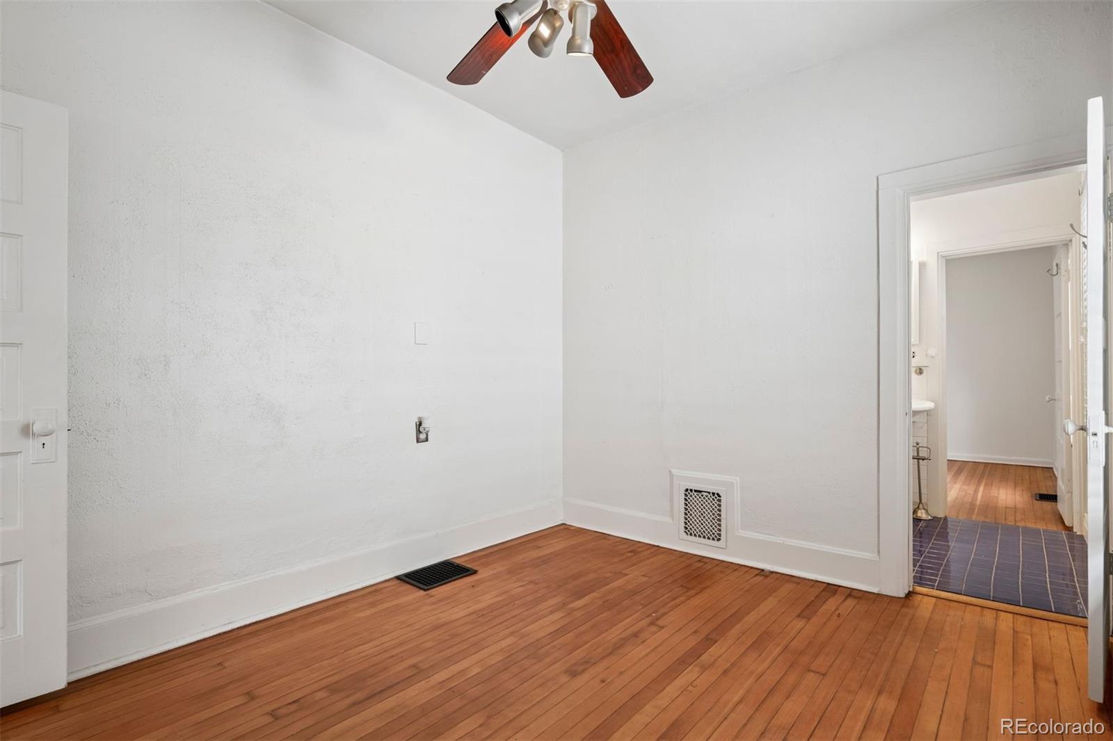 533 S Emerson Street