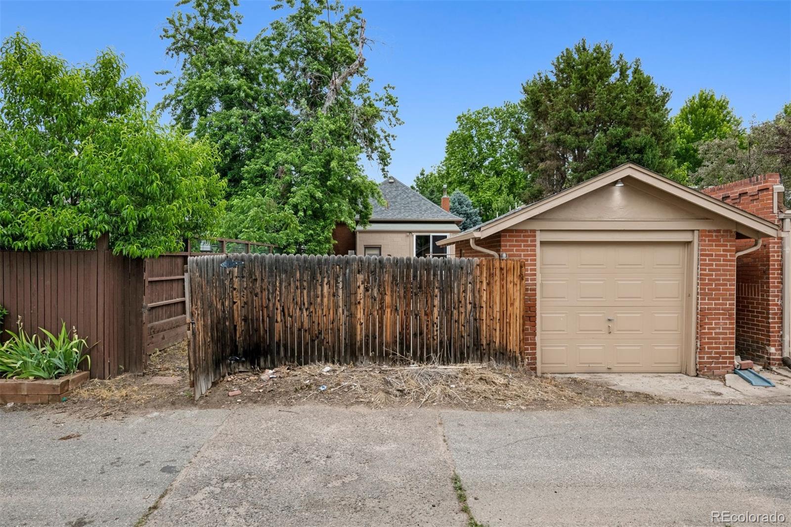 533 S Emerson Street