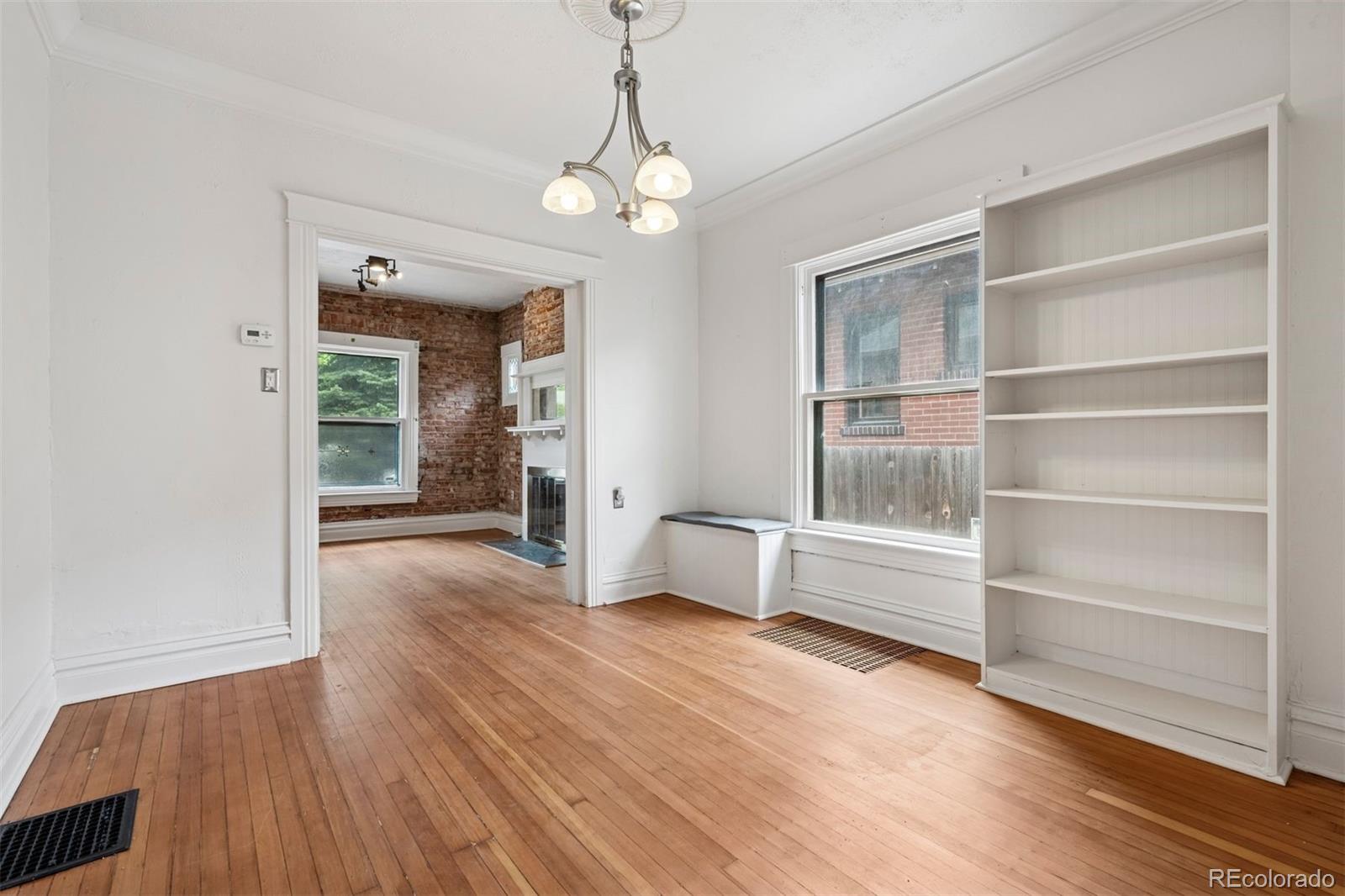 533 S Emerson Street