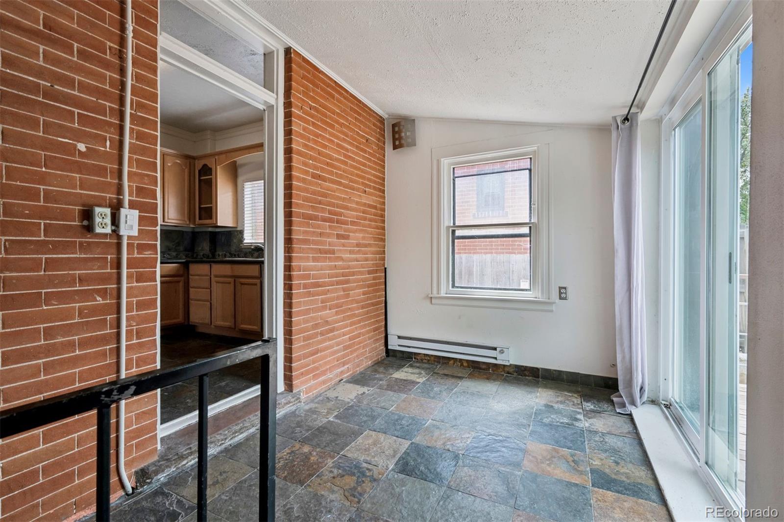 533 S Emerson Street