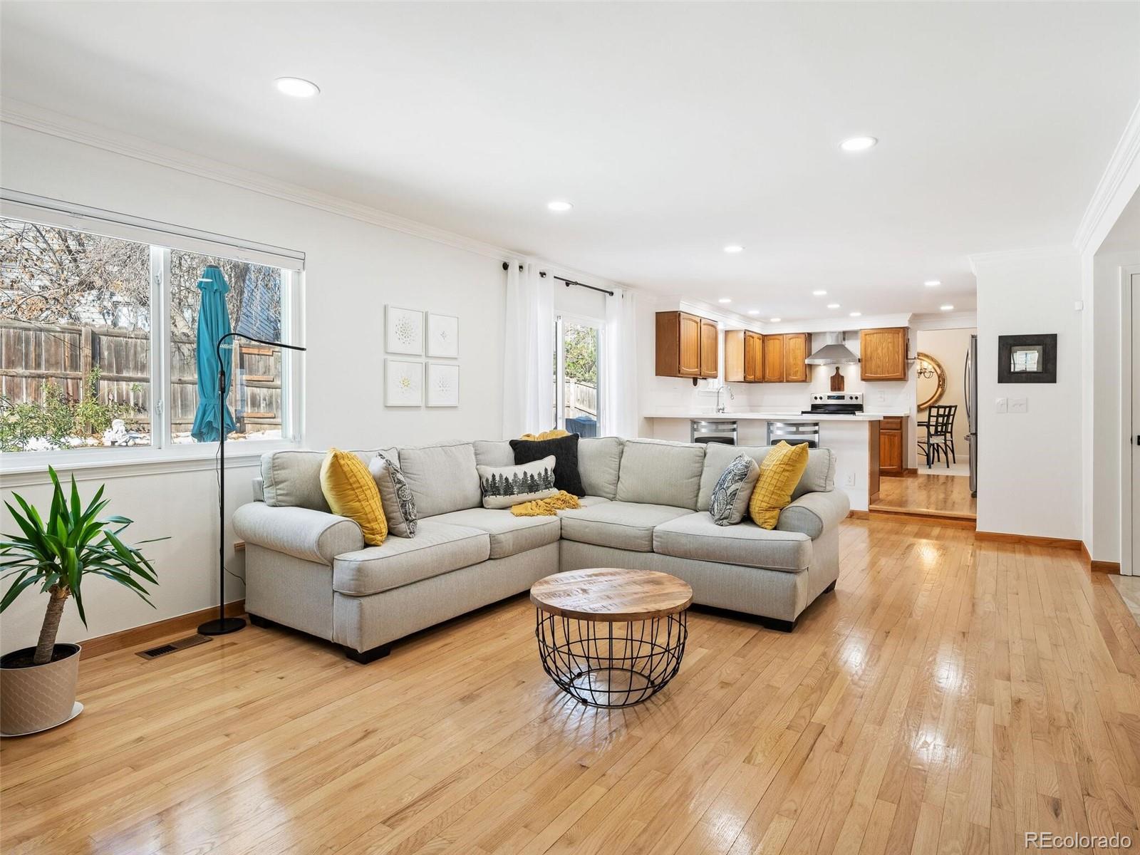 5171 S Truckee Street