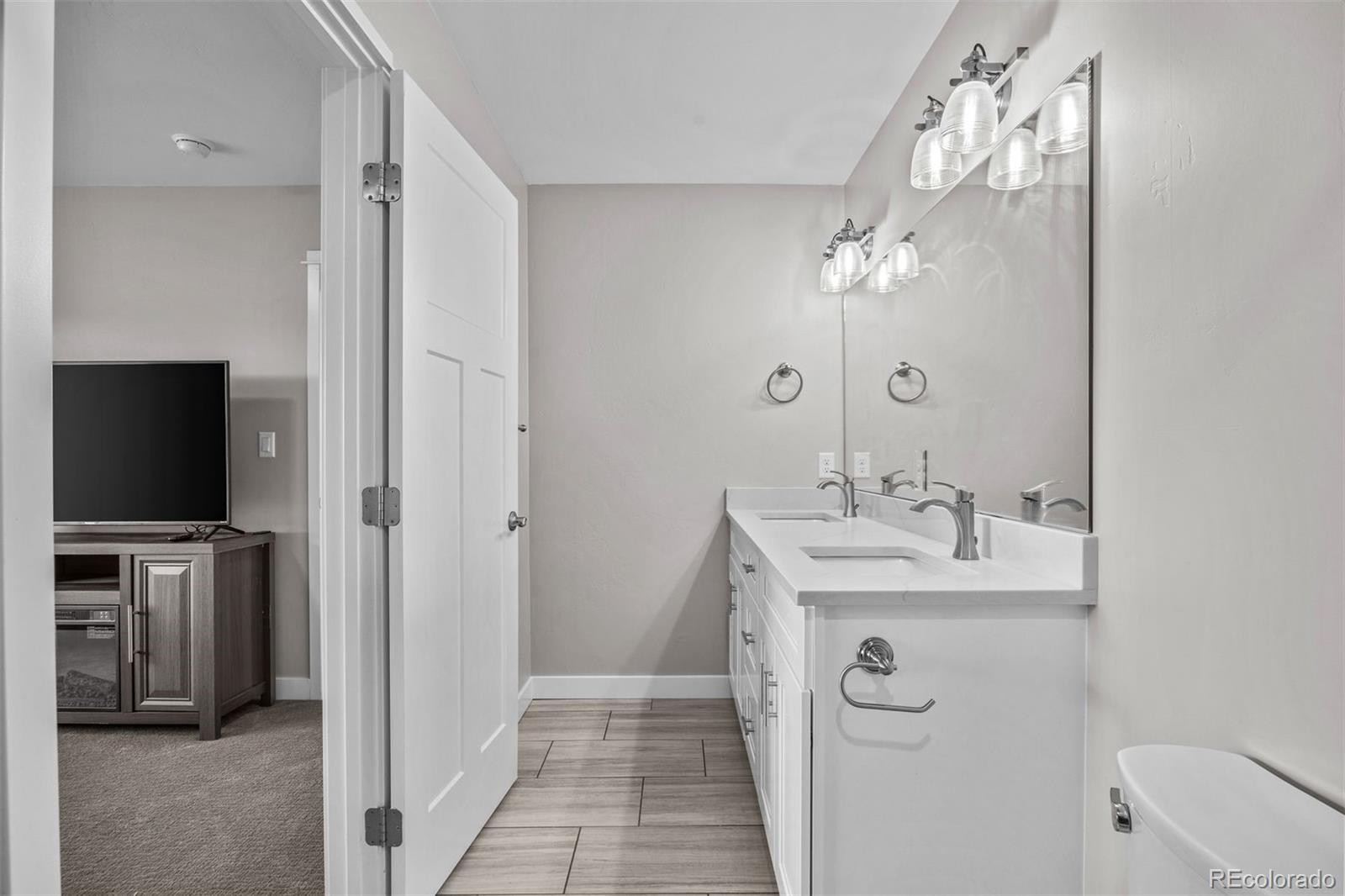 613 Chimney Rock Lane Unit: D