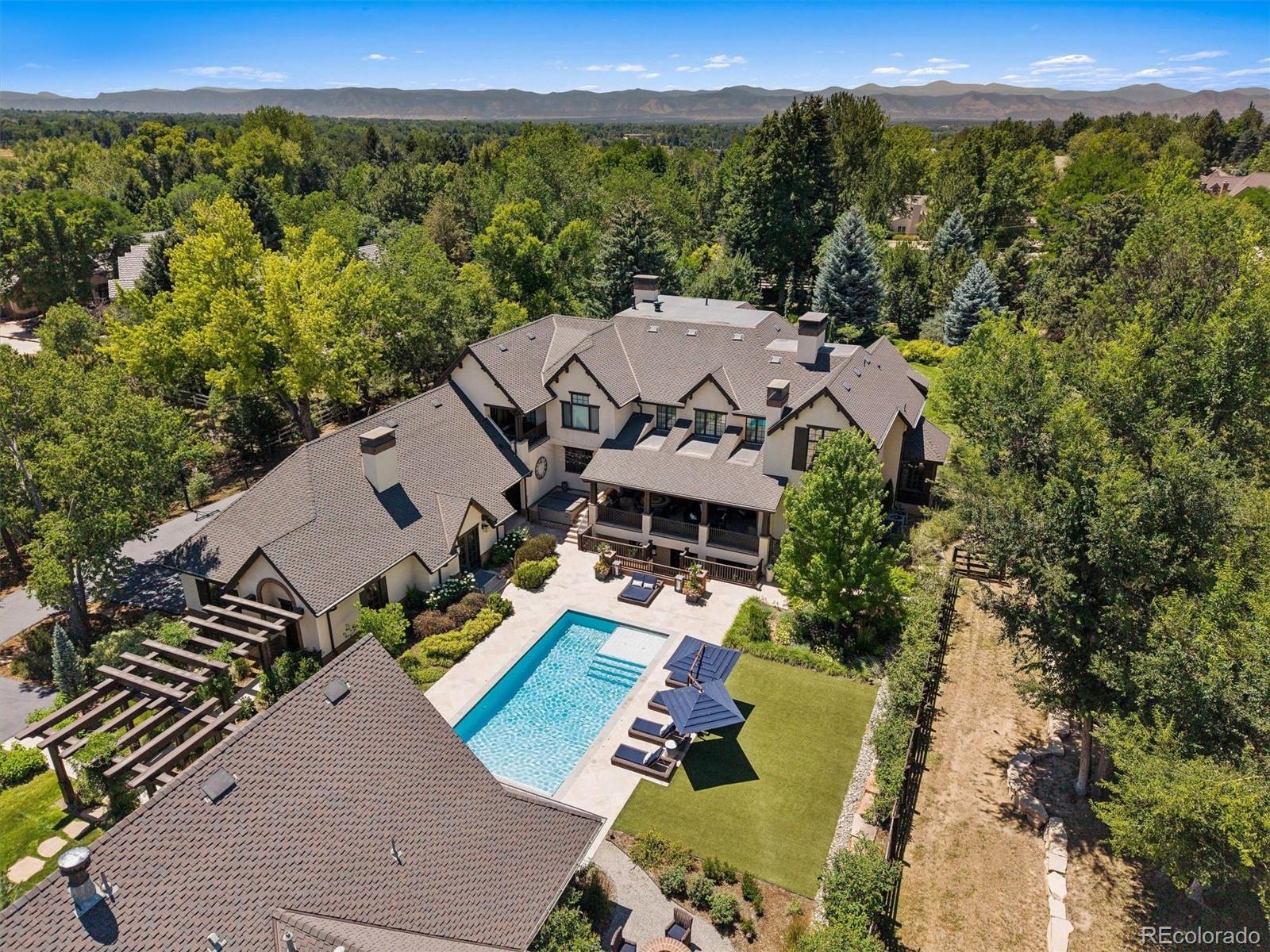 4 Vista Road