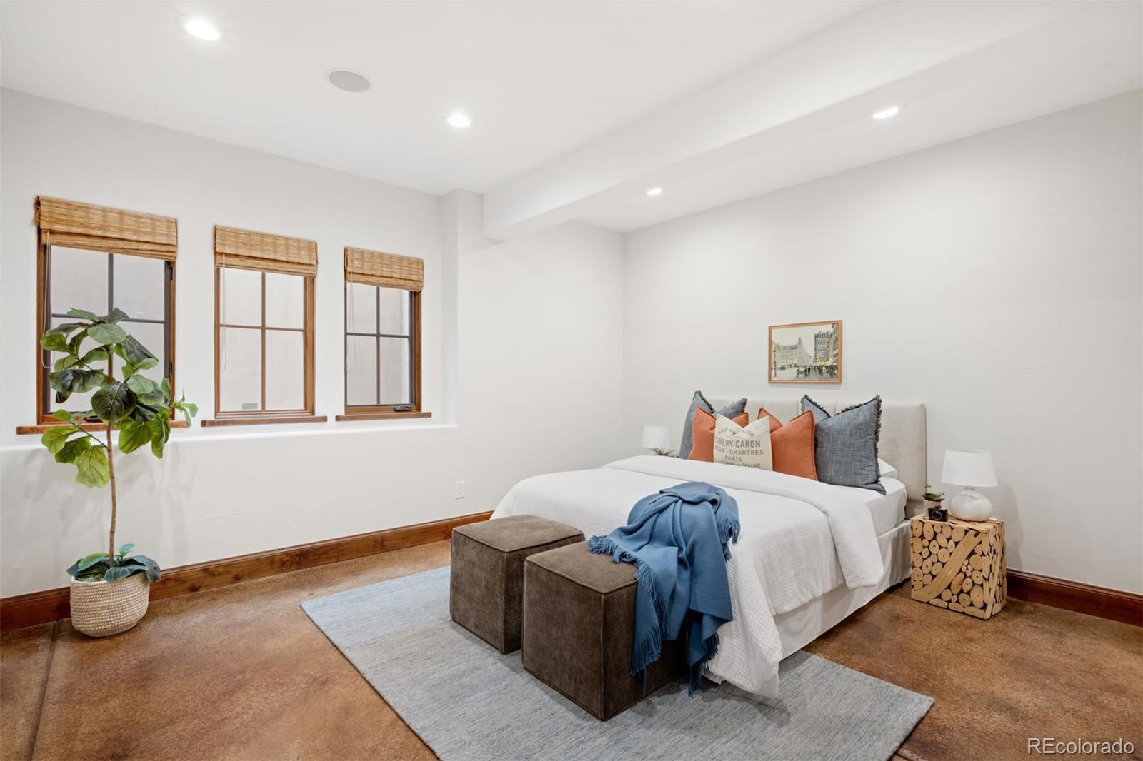 2435 S Milwaukee Street