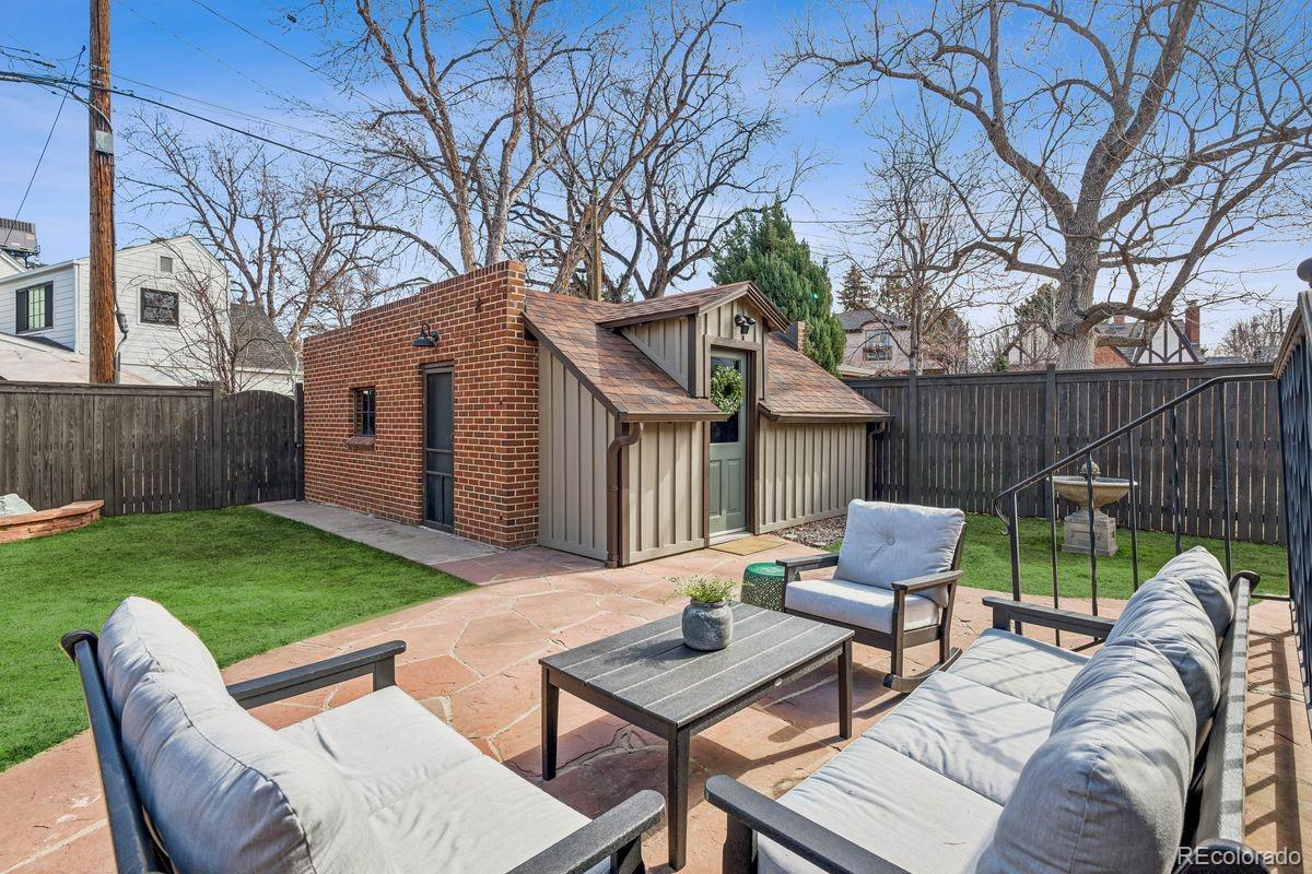 950 S Euclid Way