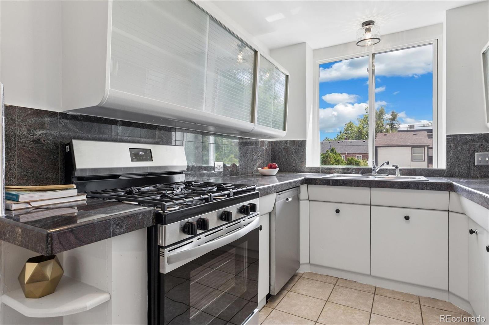 4430 W 35th Avenue Unit: 10