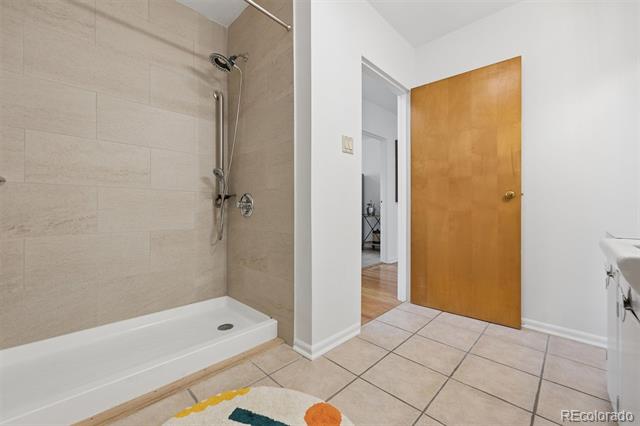 4430 W 35th Avenue Unit: 10