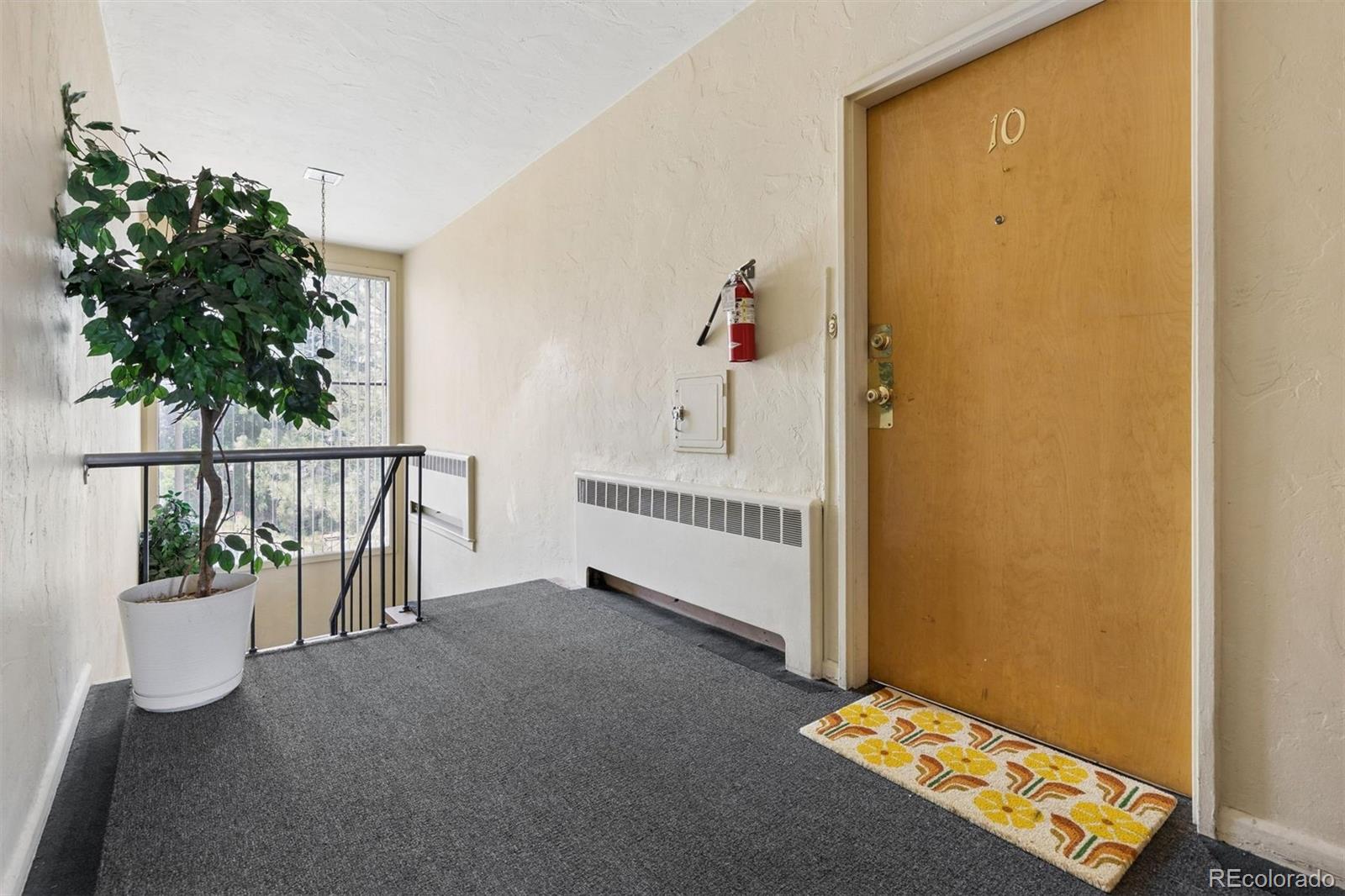 4430 W 35th Avenue Unit: 10