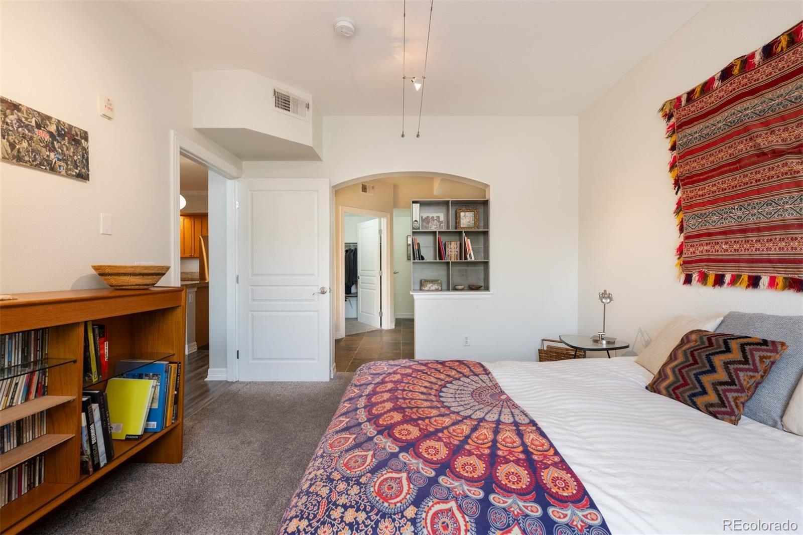 1705 Gaylord Street Unit: 307