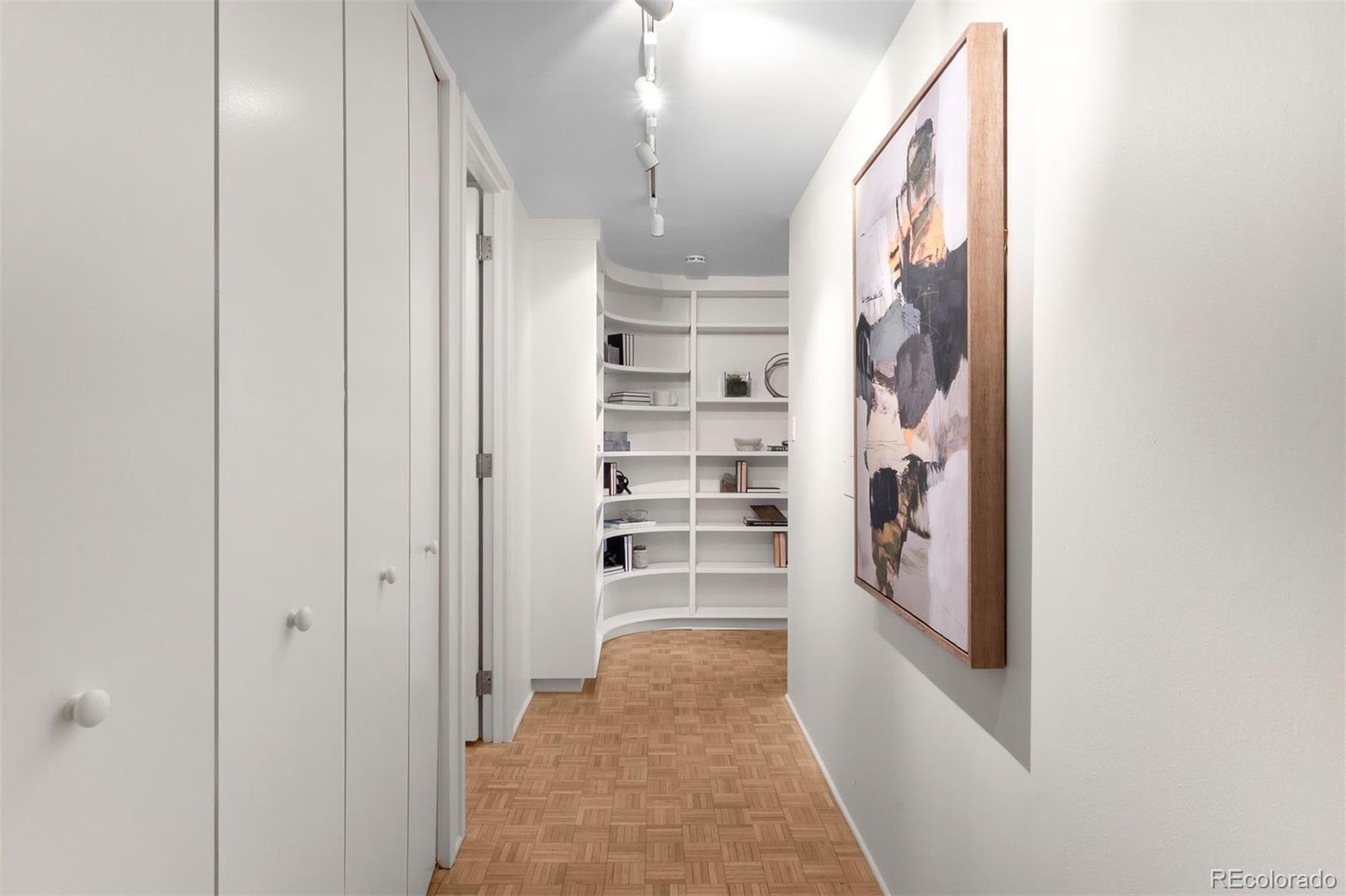 1201 N Williams Street Unit: 16A