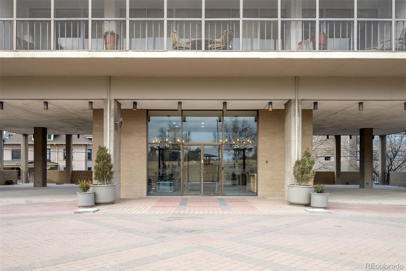 1201 N Williams Street Unit: 16A