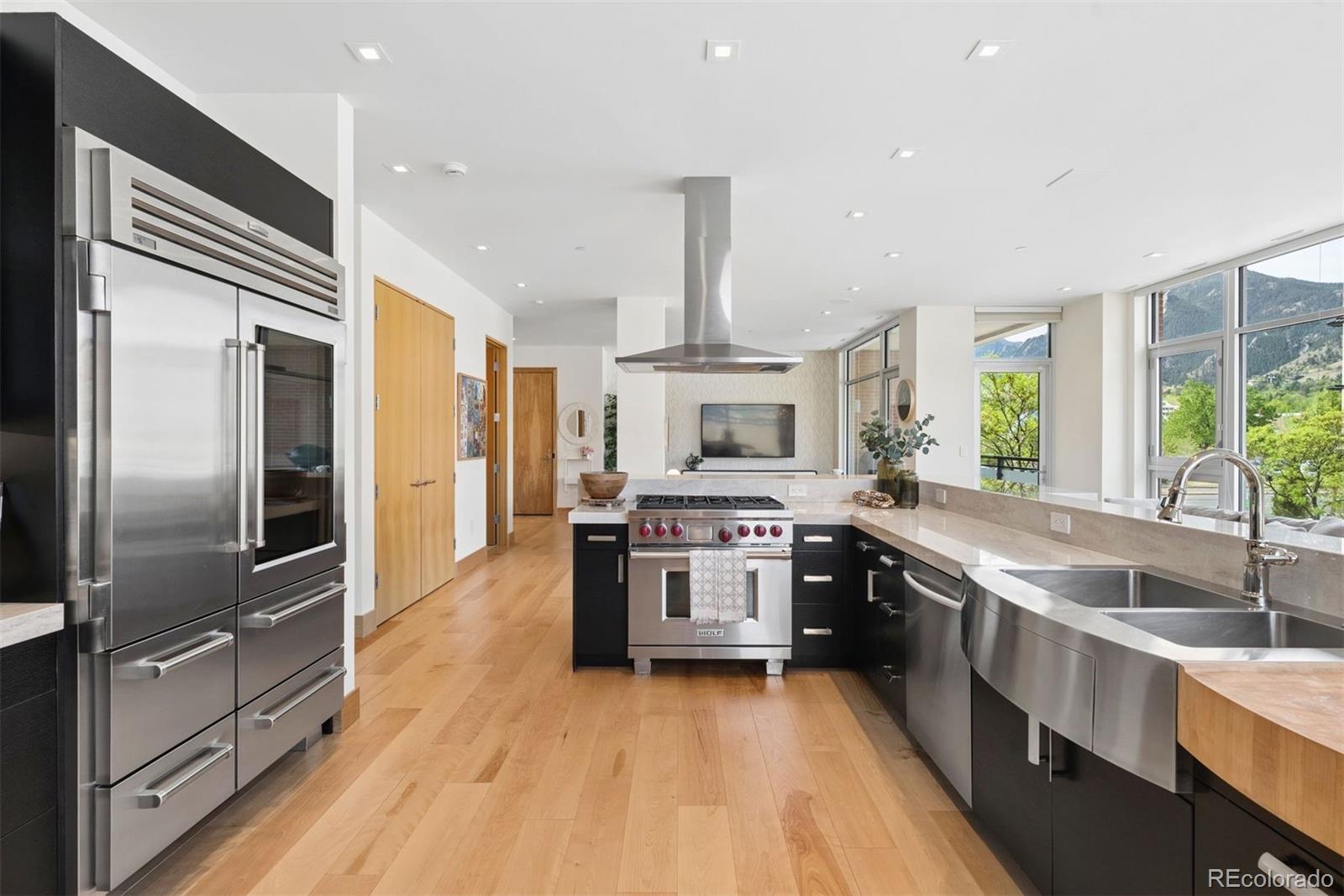 1155 Canyon Boulevard Unit: 209