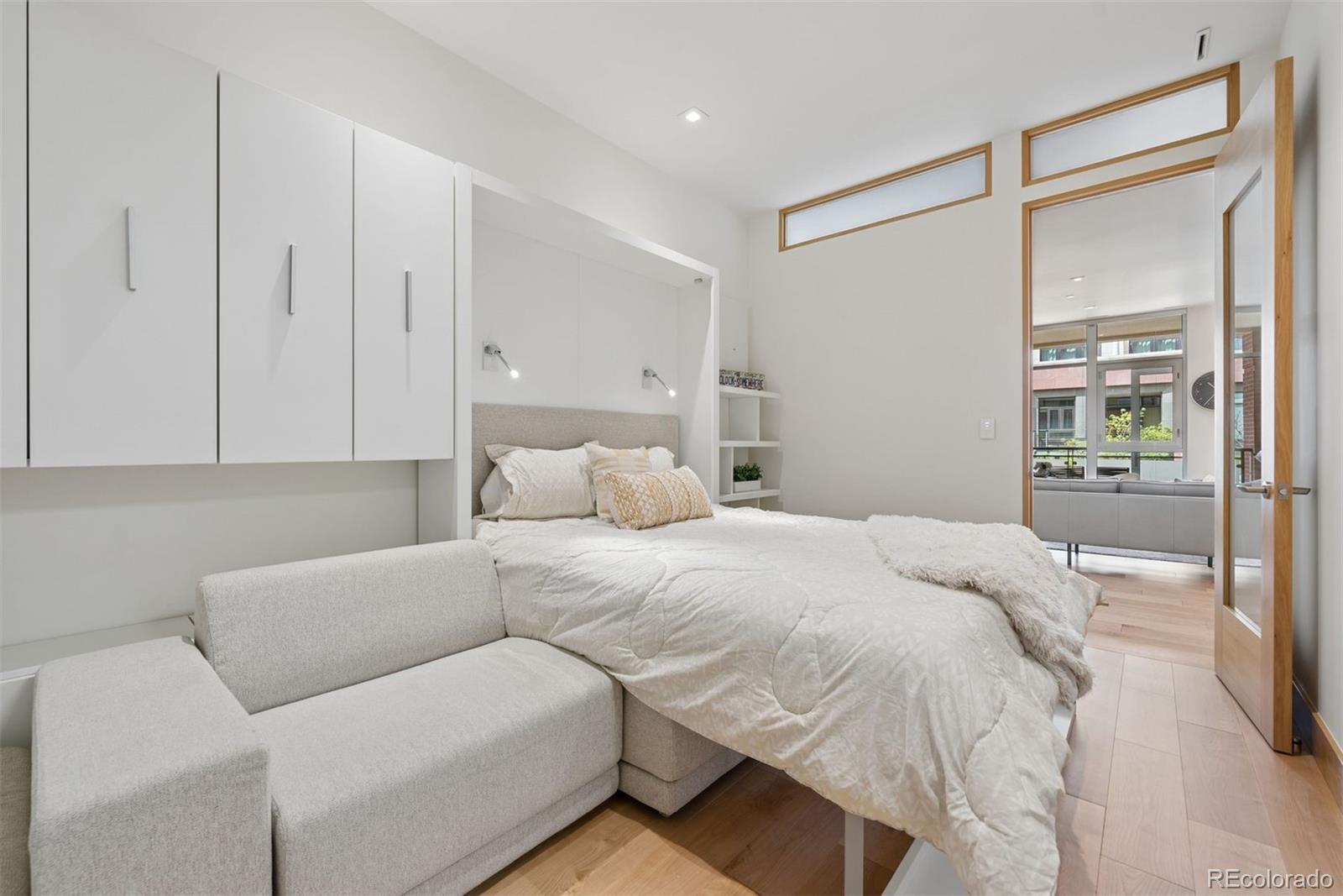 1155 Canyon Boulevard Unit: 209