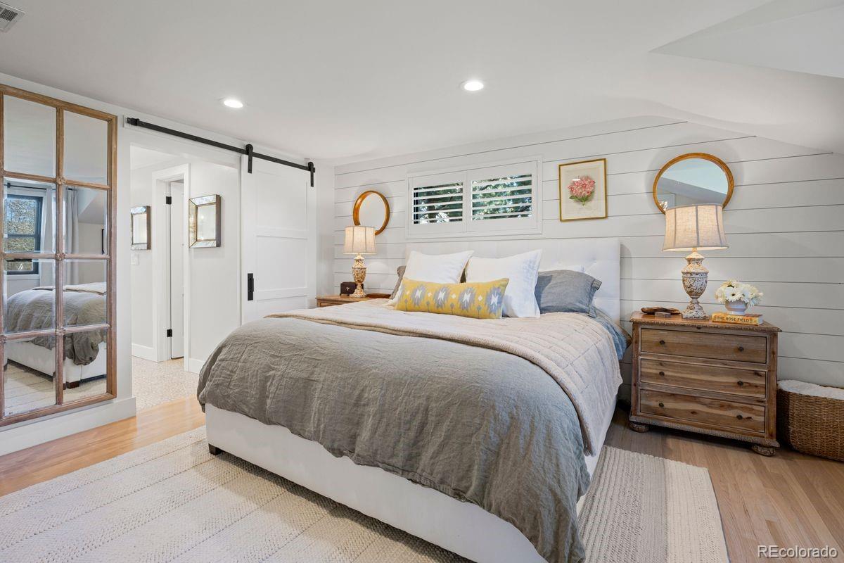 2250 Crestridge Drive