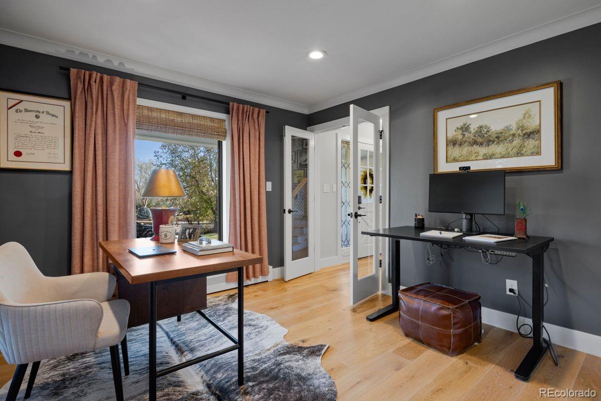 2250 Crestridge Drive