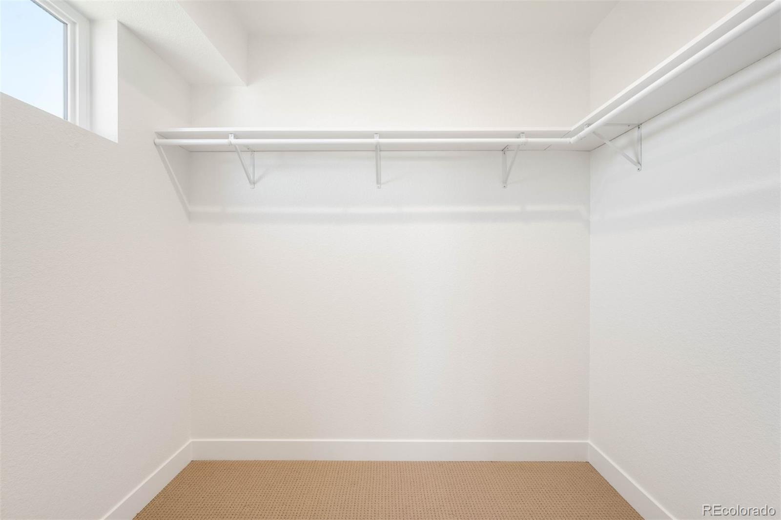 4227 Mariposa Street