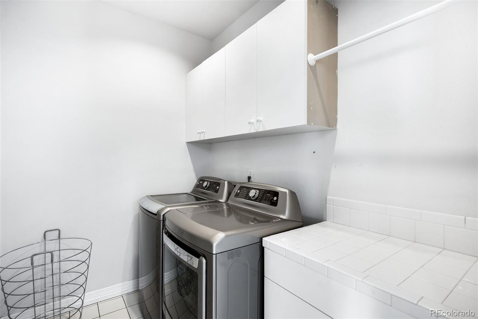 2735 E Wesley Avenue